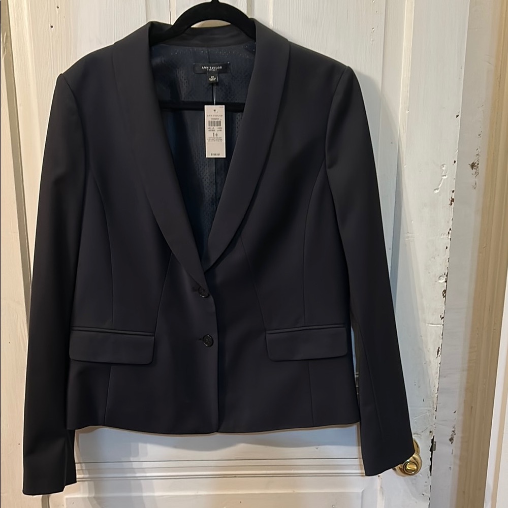 NWT Ann Taylor Navy Blue Blazer/Suit Jacket, size 14